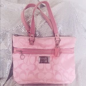 coach poppy handbag- pink